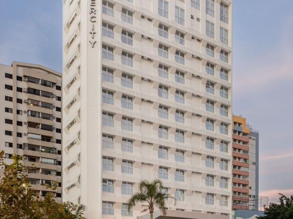 Imagem ilustrativa do hotel Intercity Premium Florianopolis
